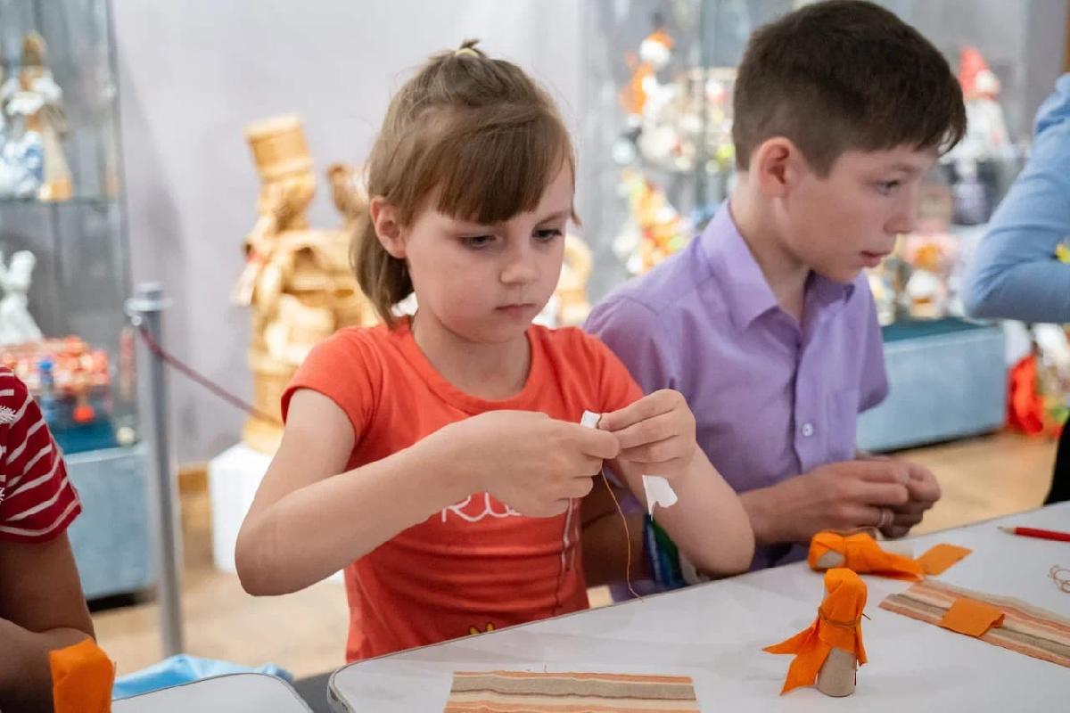 Фестиваль народного творчества «Палитра ремёсел»